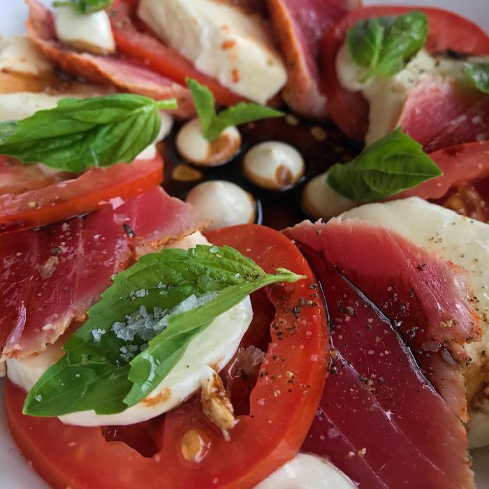 Rock & Rolls Sushi Lounge - Cedar Park, TX