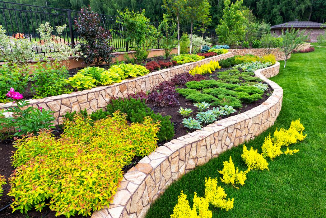 Ruven Villalva Landscaping - Cathedral City, CA