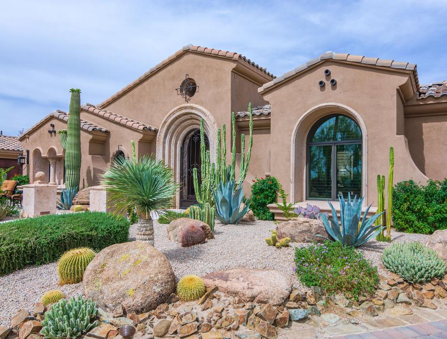 Ruven Villalva Landscaping - Cathedral City, CA