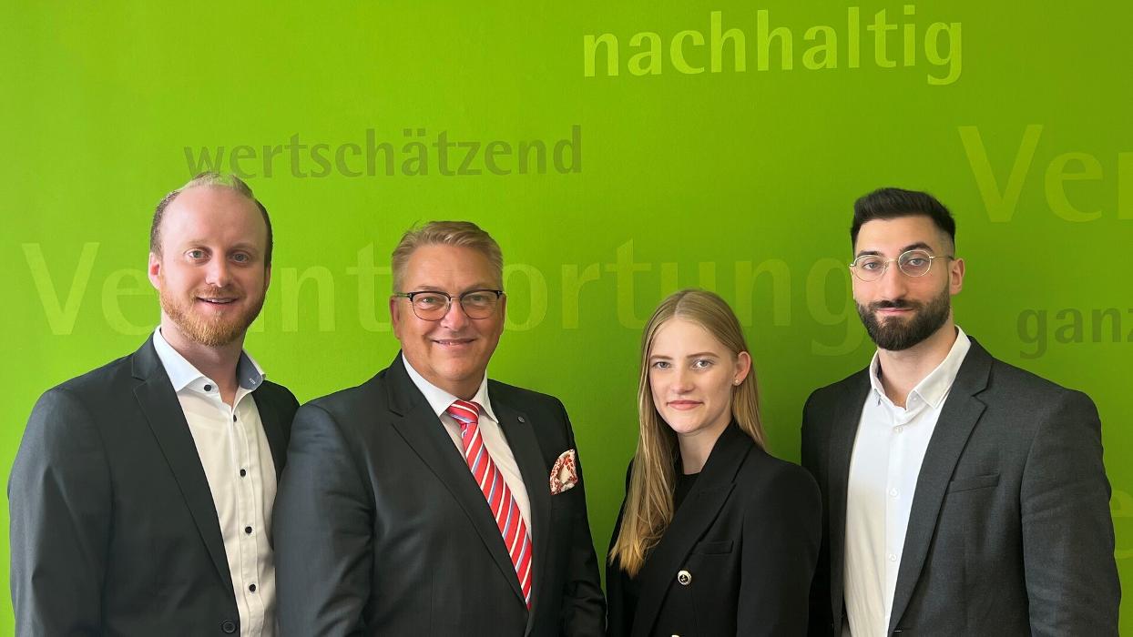 LVM Versicherung Oswin Arthur Hoefert - Versicherungsagentur, Halchtersche Straße in Wolfenbüttel