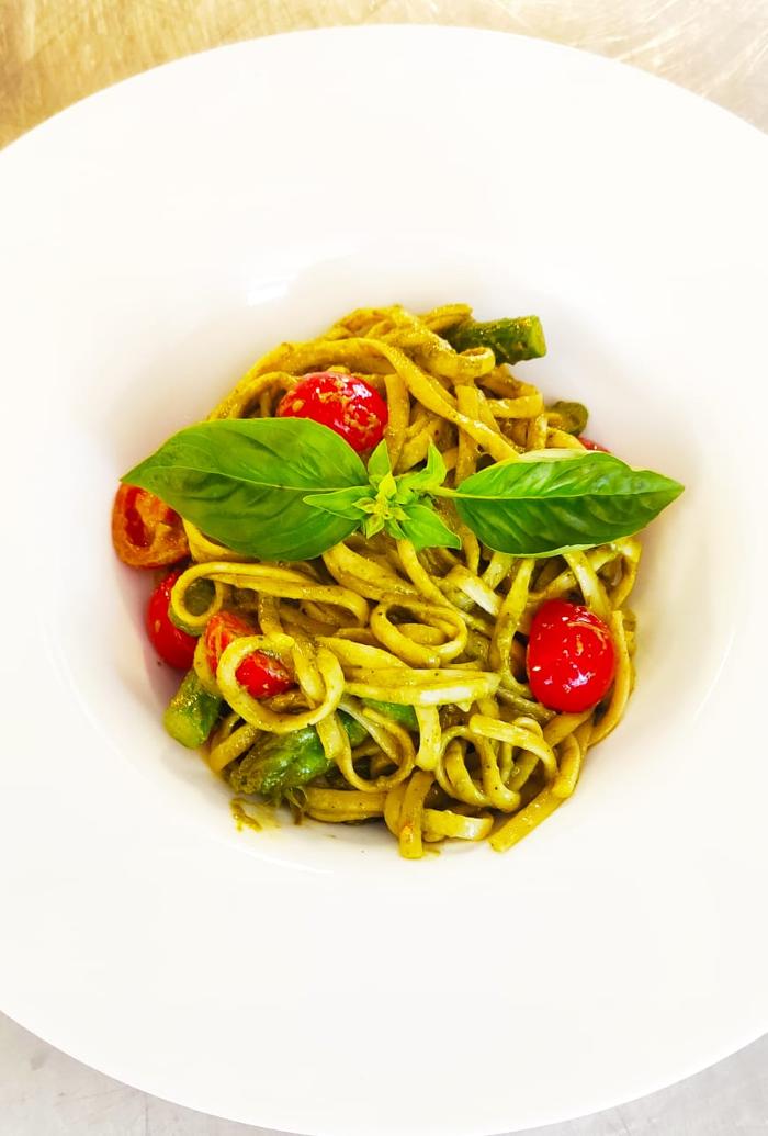 Restaurant La Tour Carrée - Yacht Club de Genève, Quai de Cologny in Cologny