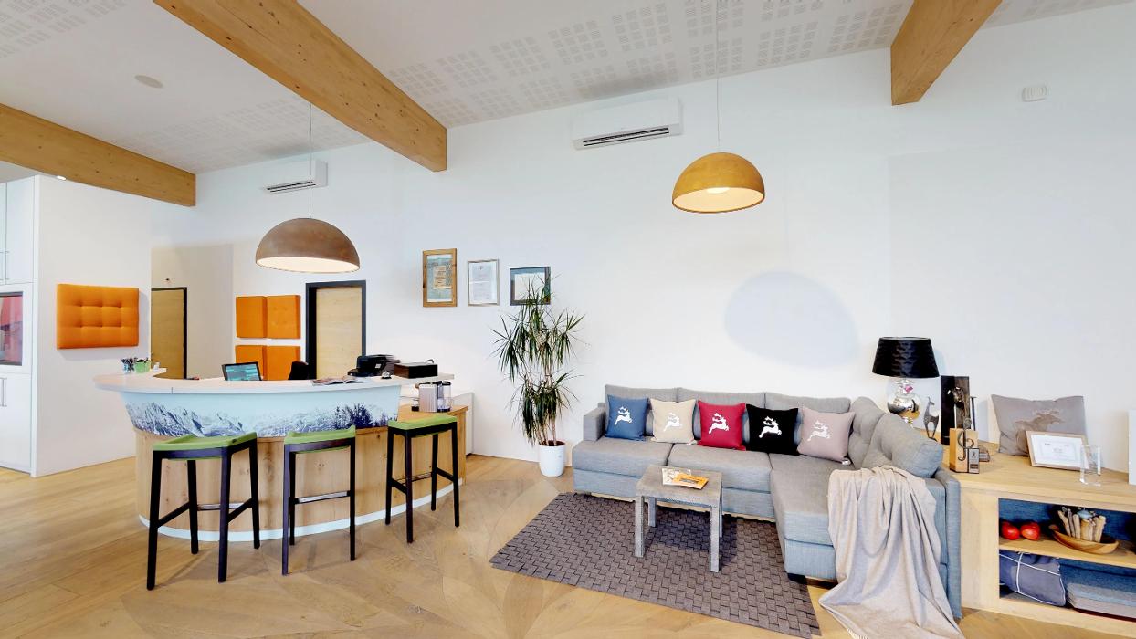 Holz-Studio Oberacher GmbH & Co KG, Pass-Thurn-Straße in Oberndorf in Tirol