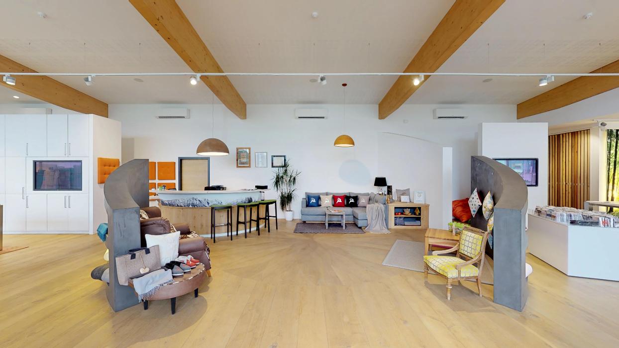 Holz-Studio Oberacher GmbH & Co KG, Pass-Thurn-Straße in Oberndorf in Tirol