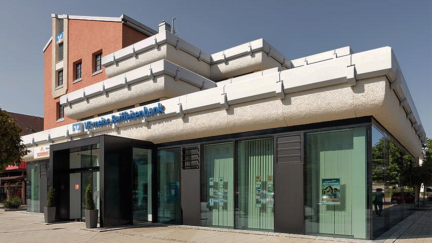 meine Volksbank Raiffeisenbank eG, Garching a. d. Alz, Nikolausstraße in Garching an der Alz