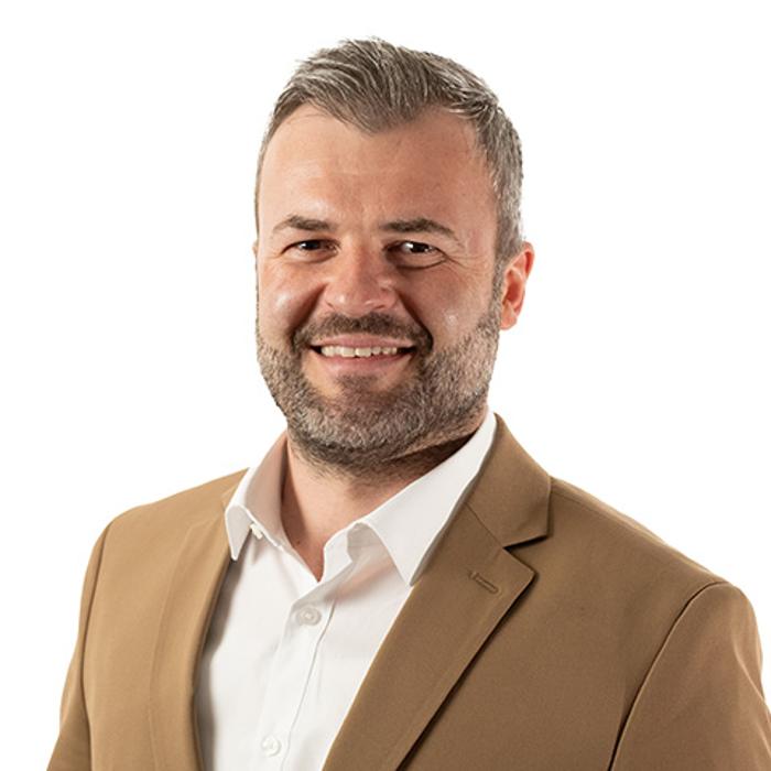 meine Volksbank Raiffeisenbank eG, Garching a. d. Alz, Nikolausstraße in Garching an der Alz