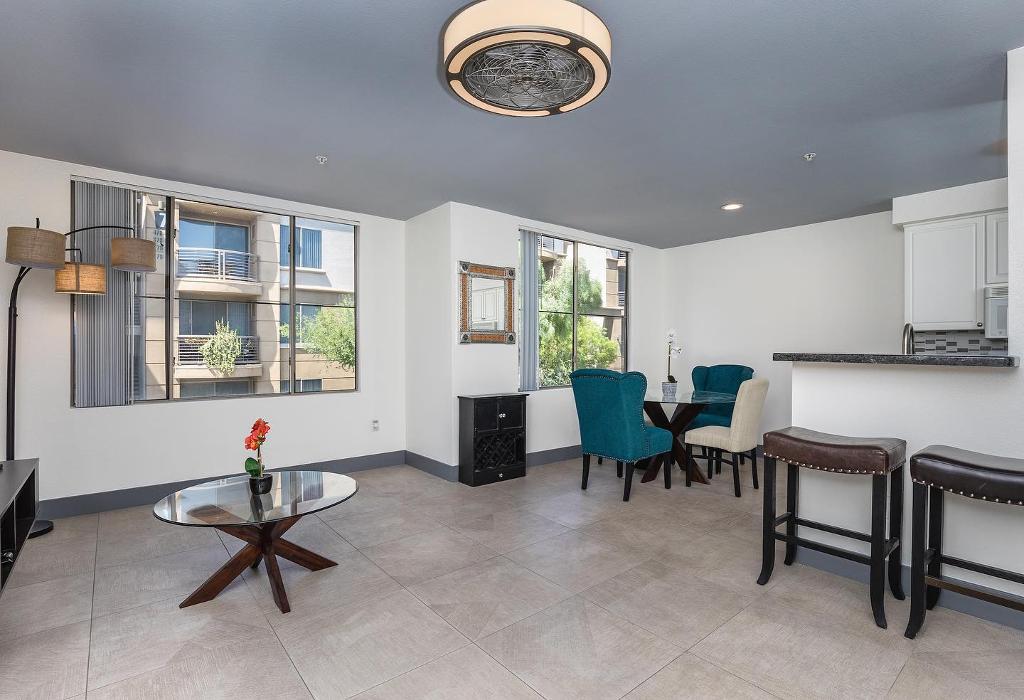 Miribek Builders - Phoenix, AZ