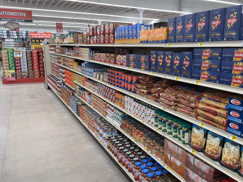 Bi-Mart Membership Discount Stores Image