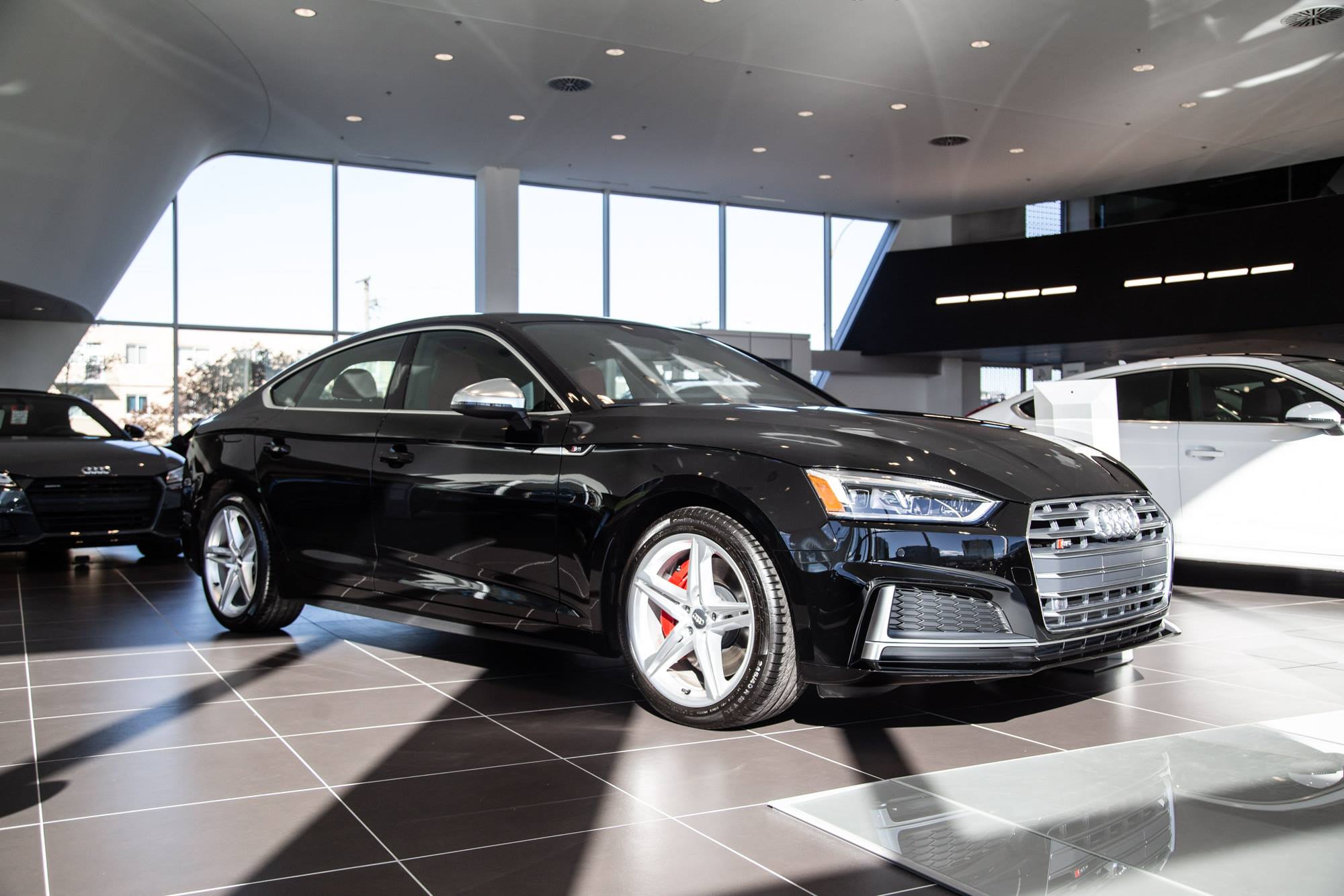 Audi Anjou Montréal (514)717-7777