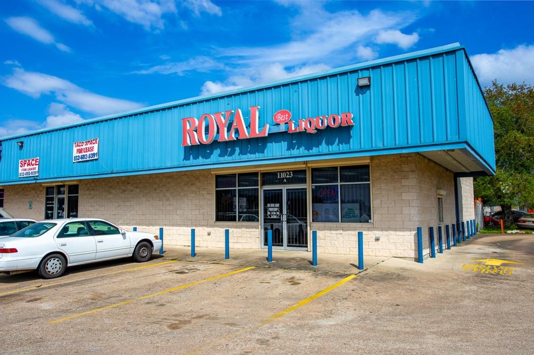 Best Royal Liquor - Houston, TX