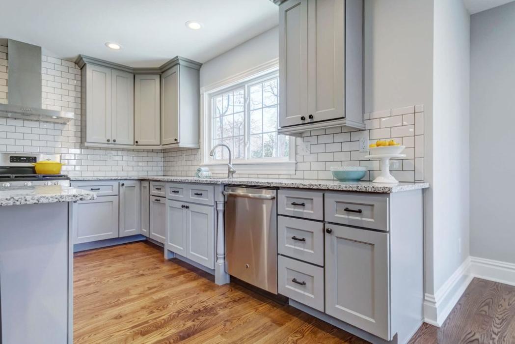 Discount Custom Cabinets - Canton, OH