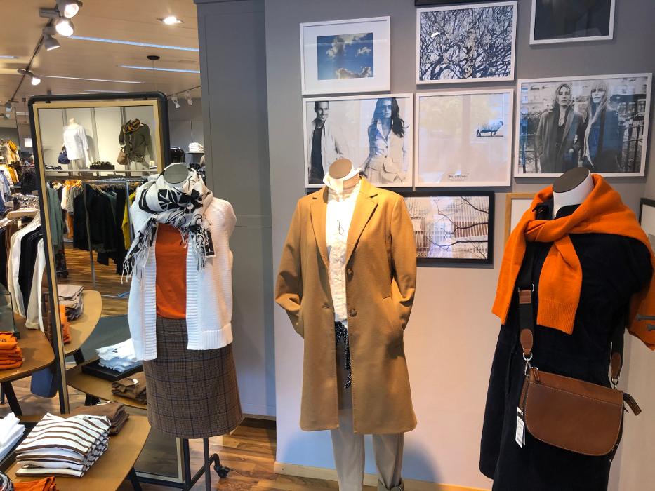 BAYARD CO LTD WOMEN, Bahnhofstrasse in Sursee