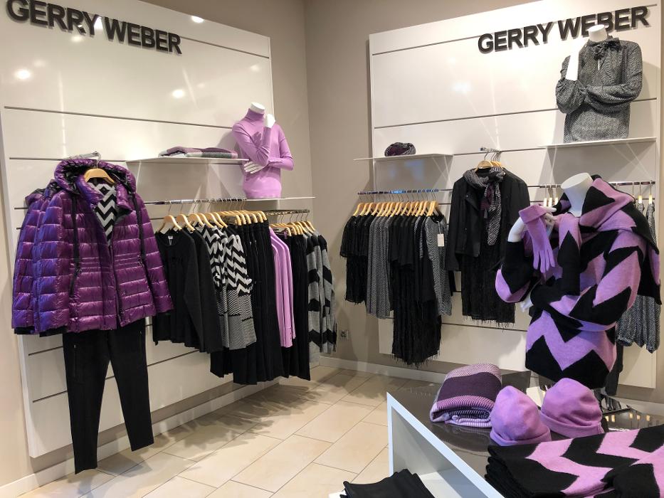 BAYARD CO LTD WOMEN, Kasinostrasse in Aarau