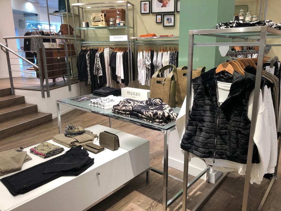 BAYARD CO LTD WOMEN, Marktgasse in Thun