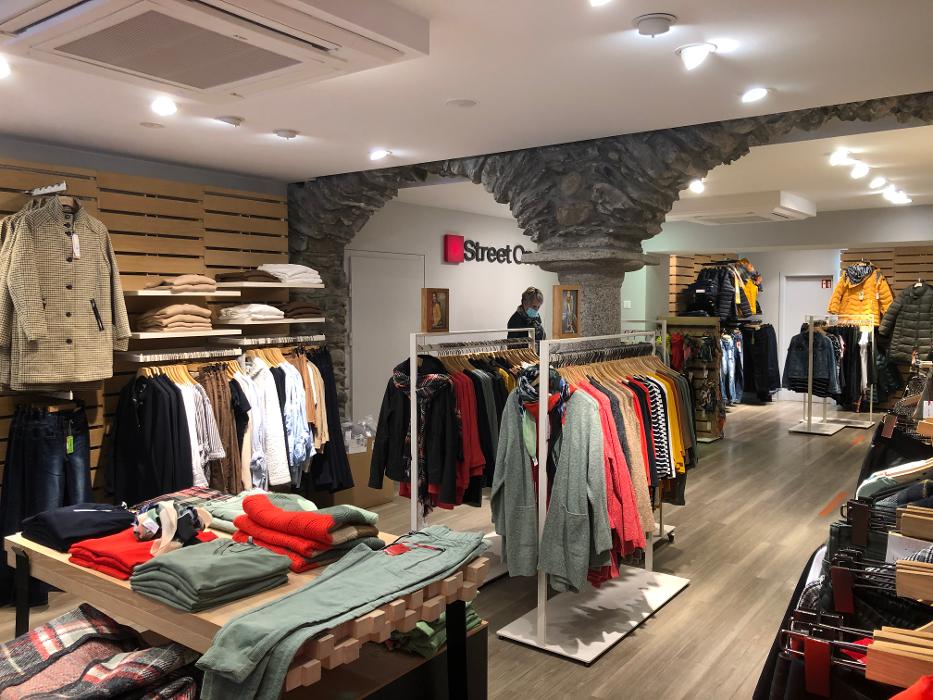 Street One Shop, Sebastiansplatz in Brig