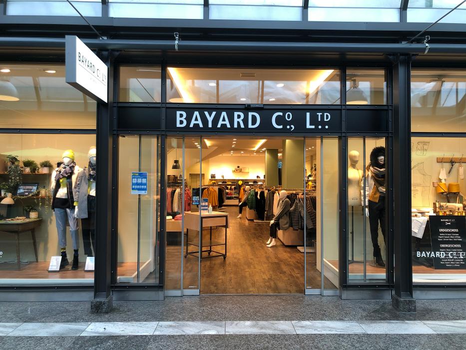BAYARD CO LTD, Baarerstrasse in Zug