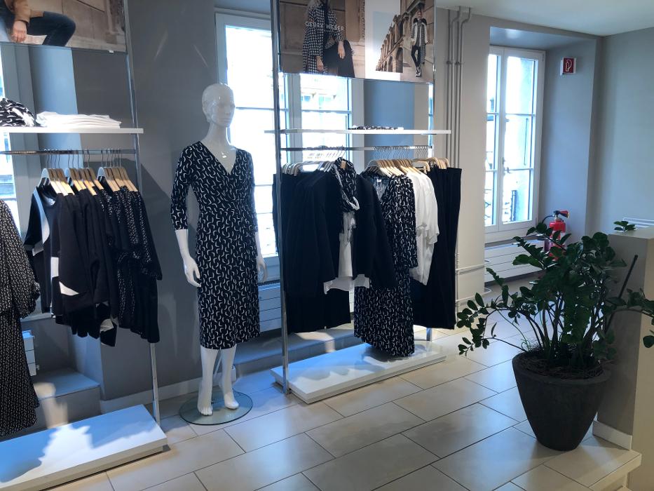 BAYARD CO LTD WOMEN, Hauptgasse in Solothurn