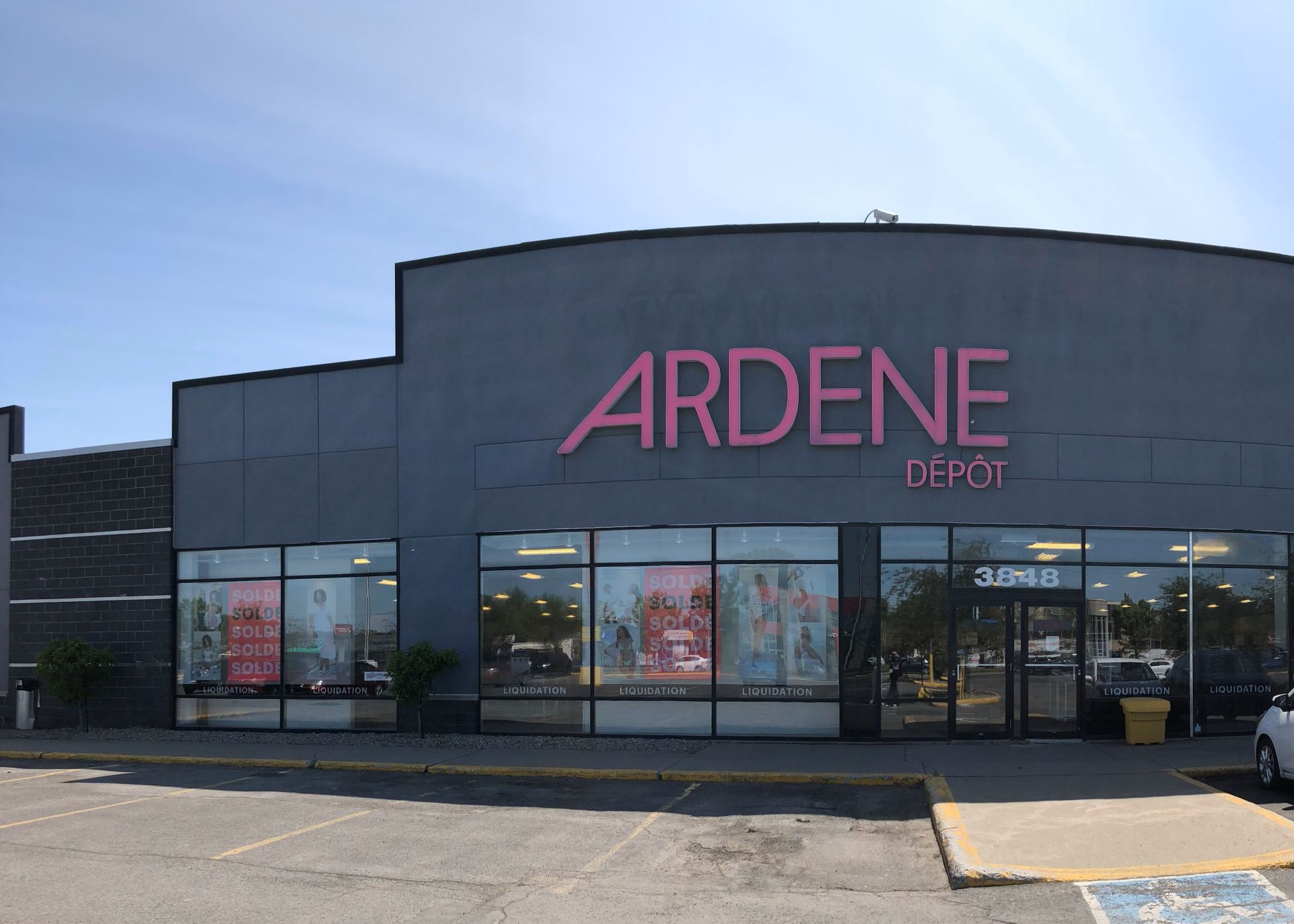 Ardene magasin de liquidation - Greenfield Park, QC J4V 2H9 - (450)651-7312 | ShowMeLocal.com