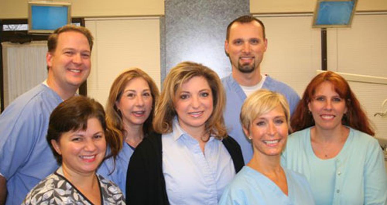 Greg DeVor, DDS - Lakewood, OH