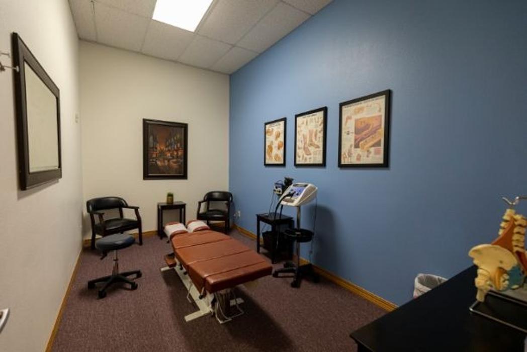 Accident Care Chiropractic - Beaverton, OR