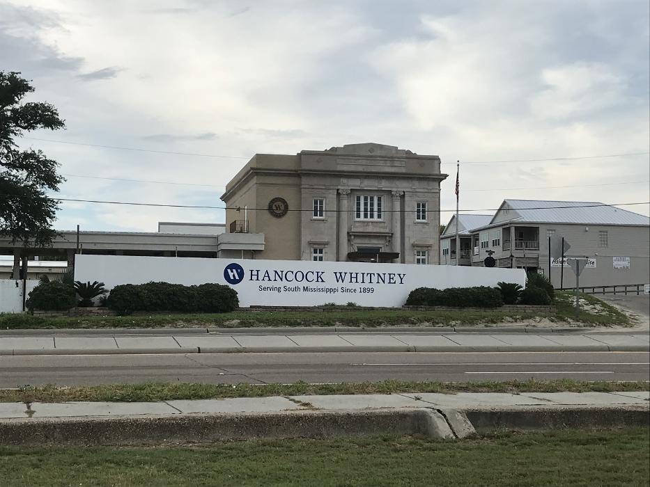 Hancock Whitney Bank - Pass Christian, MS