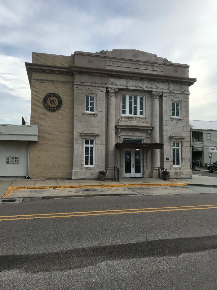 Hancock Whitney Bank - Pass Christian, MS