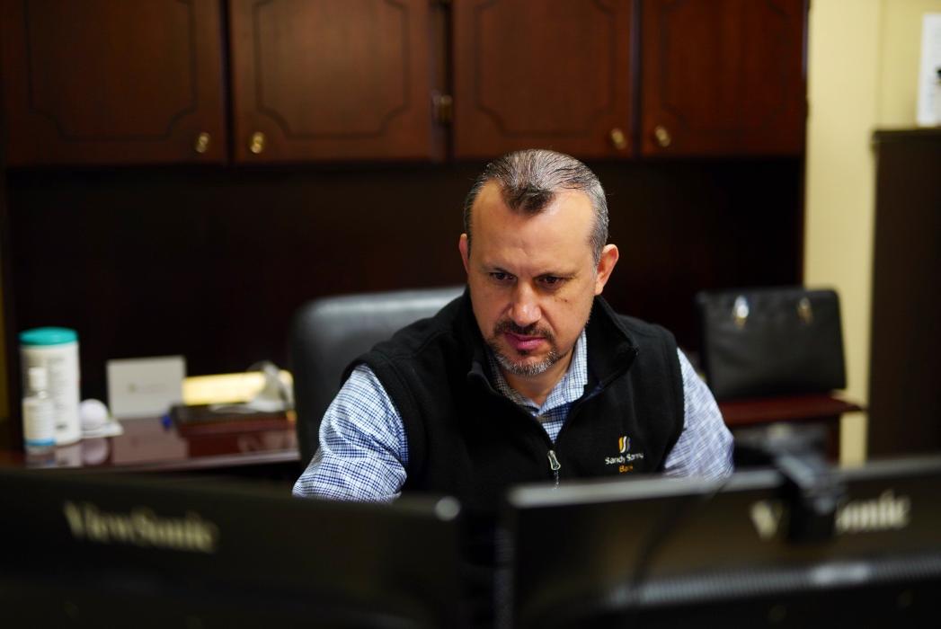 Sandy Spring Bank - Great Falls, VA