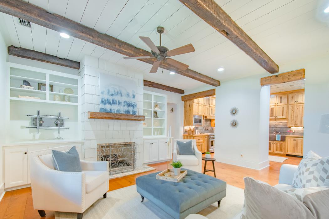 Showhomes Home Staging & Interior Design - Fairhope, AL