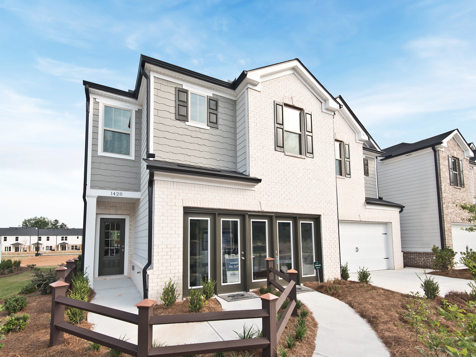 Tramore Square by Meritage Homes Logo