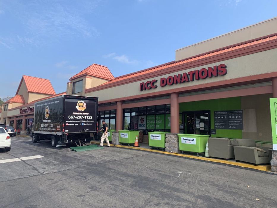 Petrolino Moves - College Park, MD