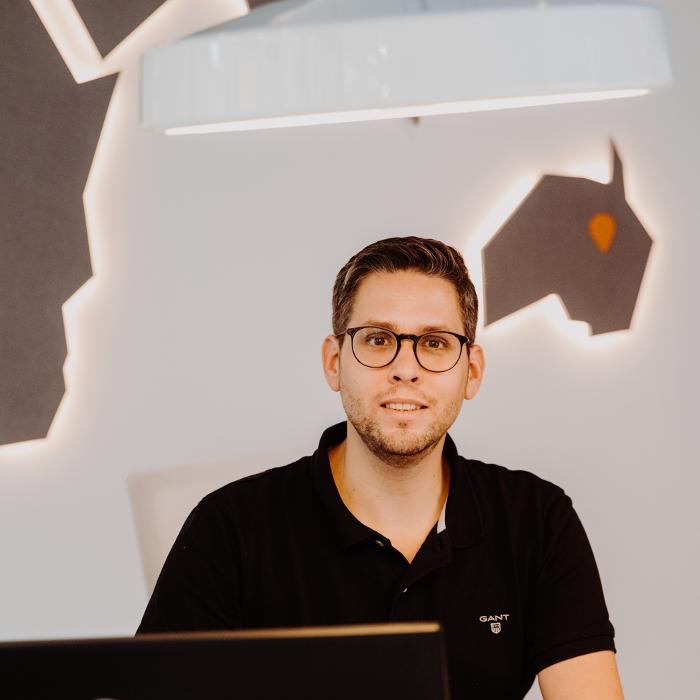 Ottos Reisewelt, Friedrich-Ebert-Straße in Wörrstadt