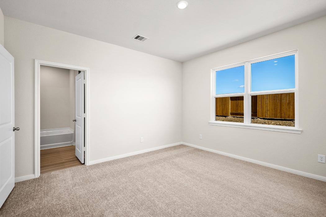 LGI Homes - Pinewood Trails Image