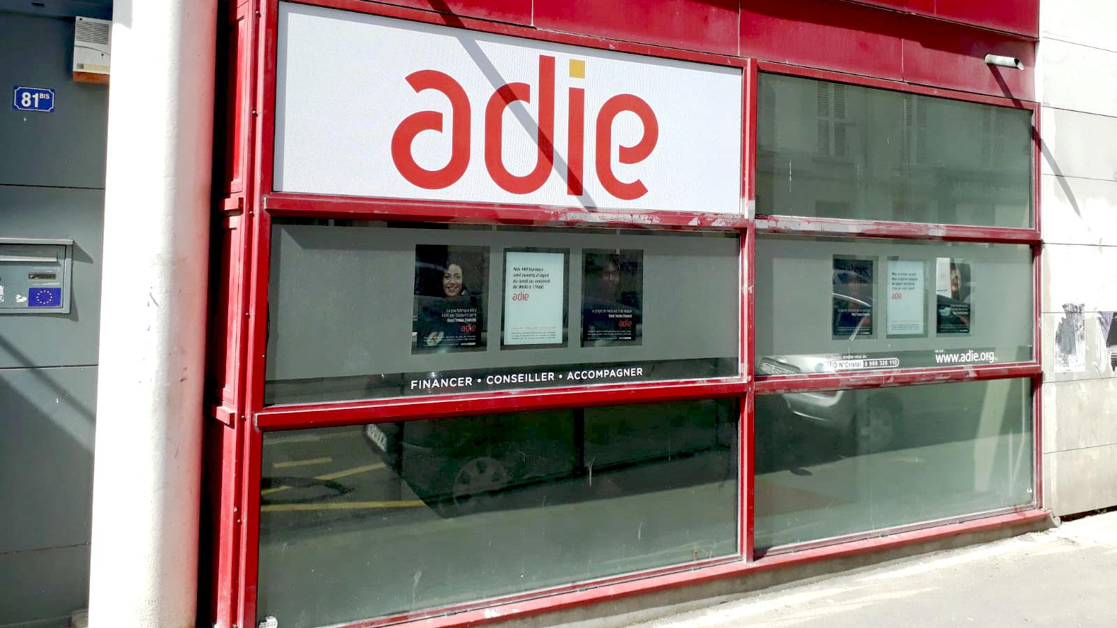 Foto 1 di Agence Adie