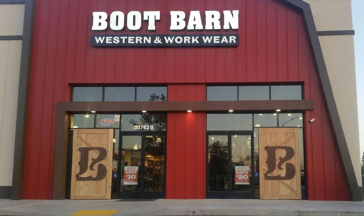 Lake Forest - Store Image