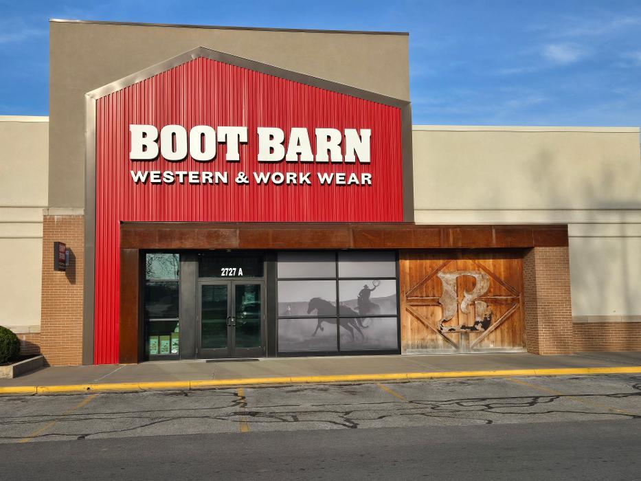 Lawrence - Store Image