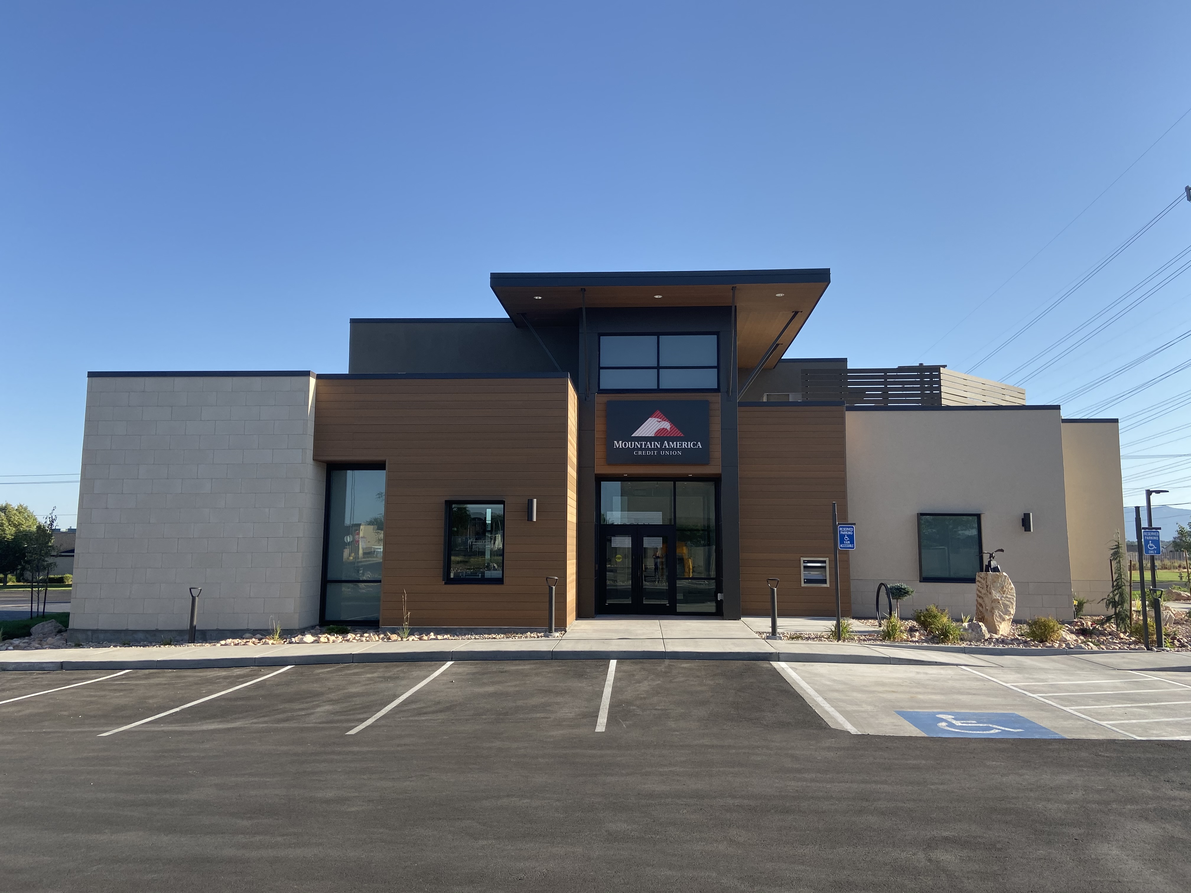 Image 2 | Mountain America Credit Union - Clinton: 1800 North Branch