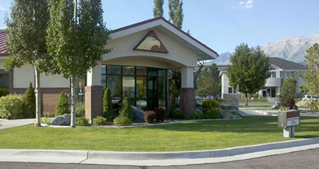Mountain America Credit Union - Orem: 800 East Branch - Orem, UT