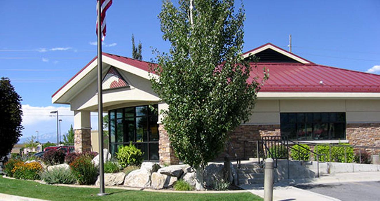 Mountain America Credit Union - Spanish Fork: Canyon Creek Parkway Branch - Spanish Fork, UT