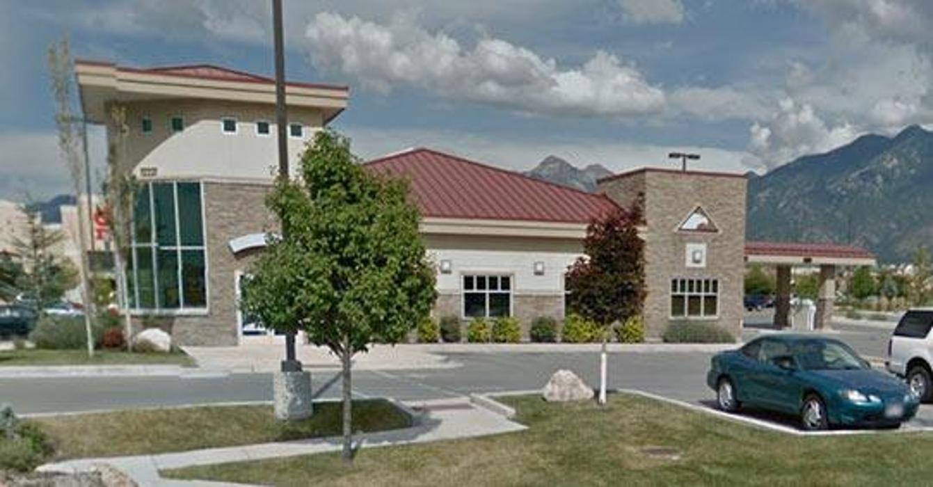 Mountain America Credit Union - Draper: State Street Branch - Draper, UT