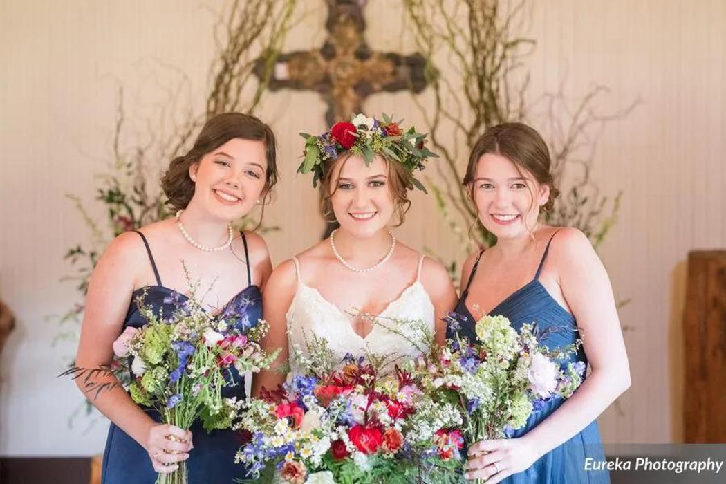 Twisted Ranch Weddings - Bertram, TX