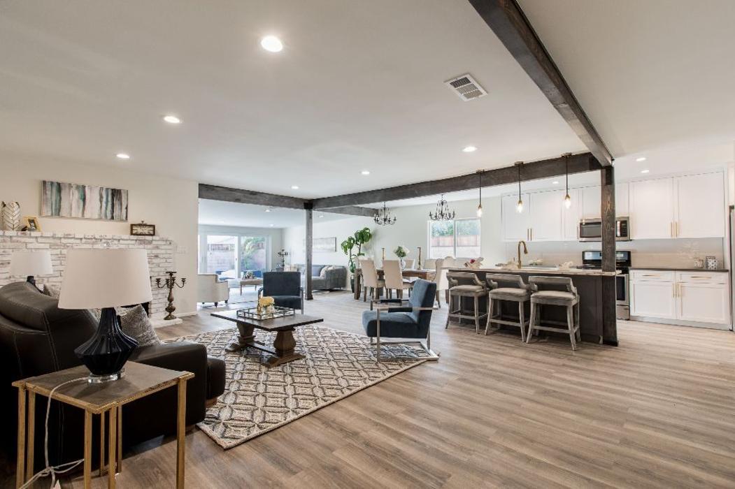 Nathalie Interior Motives Home staging and Design - Tarzana, CA