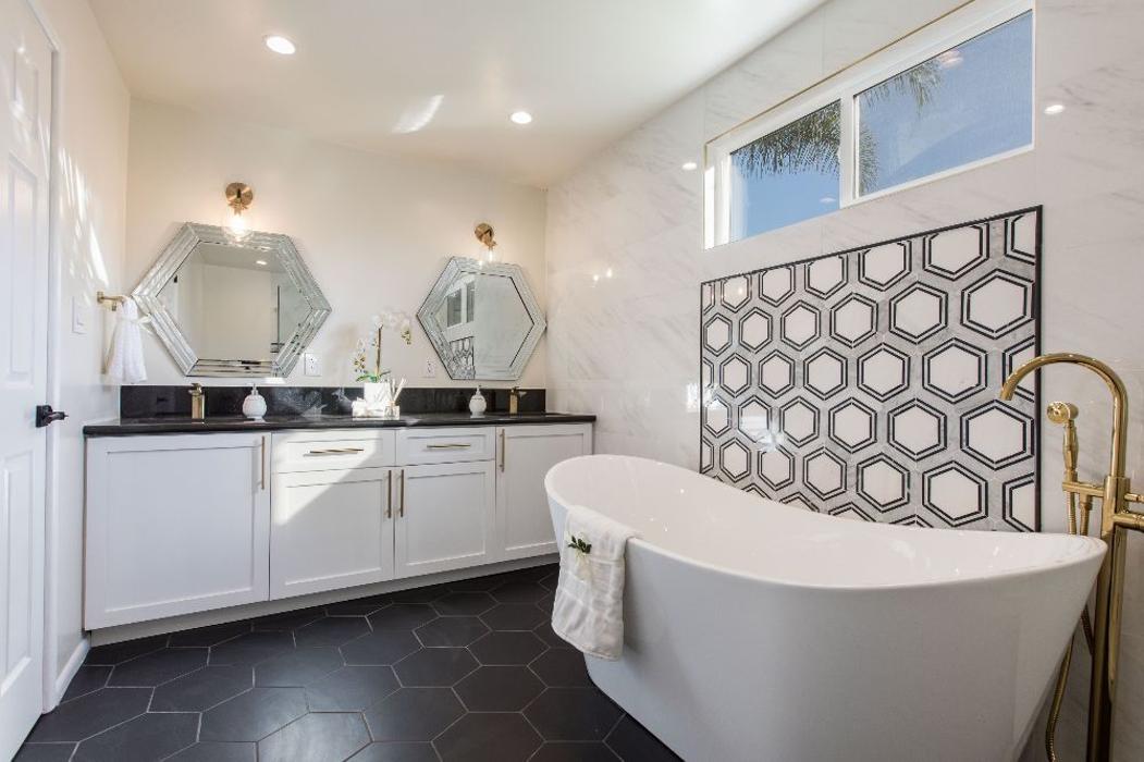 Nathalie Interior Motives Home staging and Design - Tarzana, CA