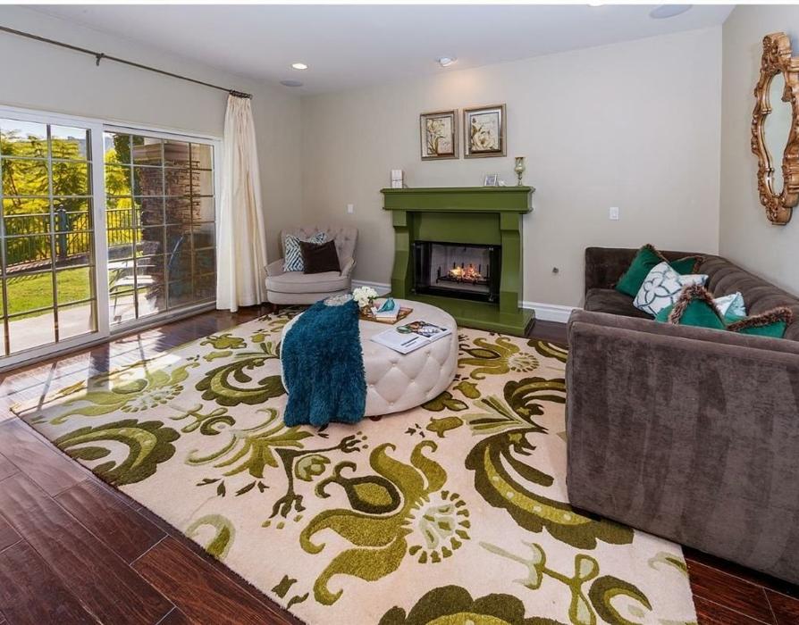 Nathalie Interior Motives Home staging and Design - La Canada Flintridge, CA