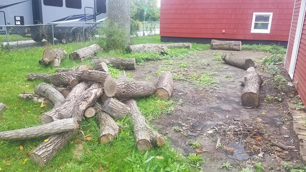 S & R Landscape and Snow Plowing - Niagara Falls, NY