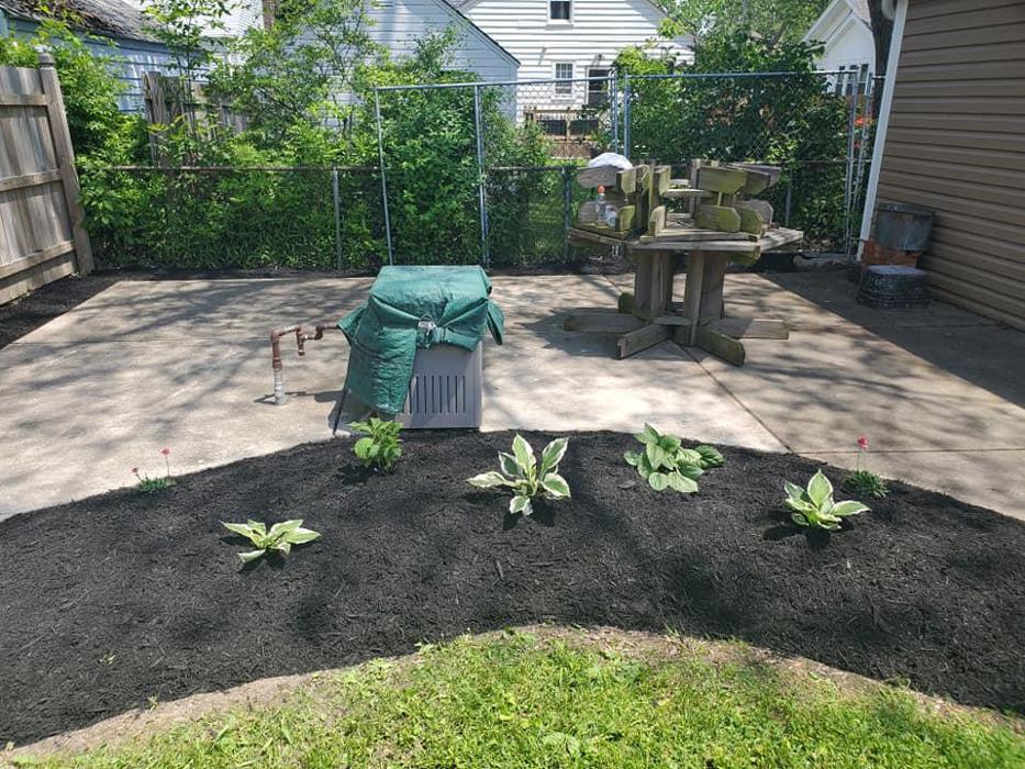 S & R Landscape and Snow Plowing - Niagara Falls, NY