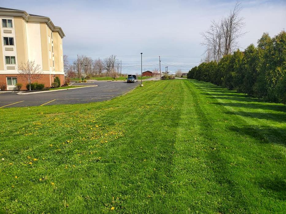 S & R Landscape and Snow Plowing - Niagara Falls, NY