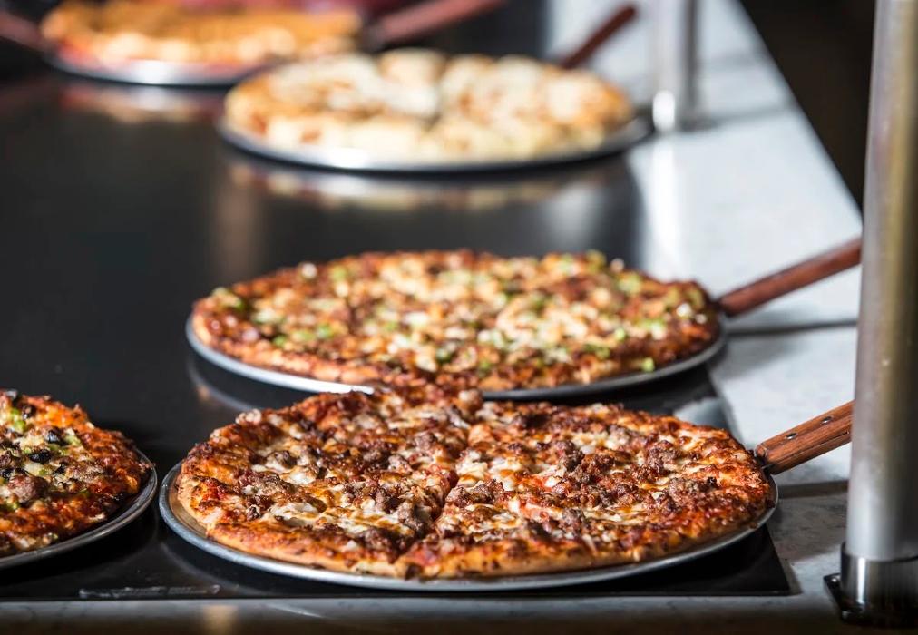 CLOSED - Johnny's Pizza House - Natchez, MS