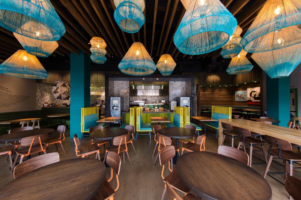 Nando's PERi-PERi Image