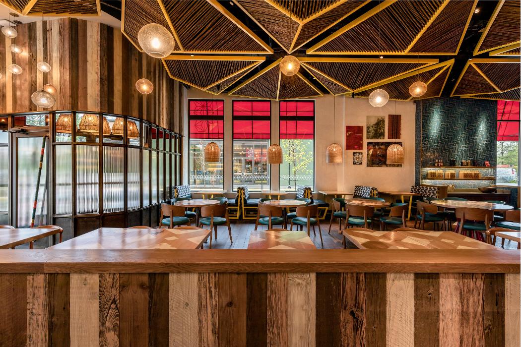 Nando's PERi-PERi Image