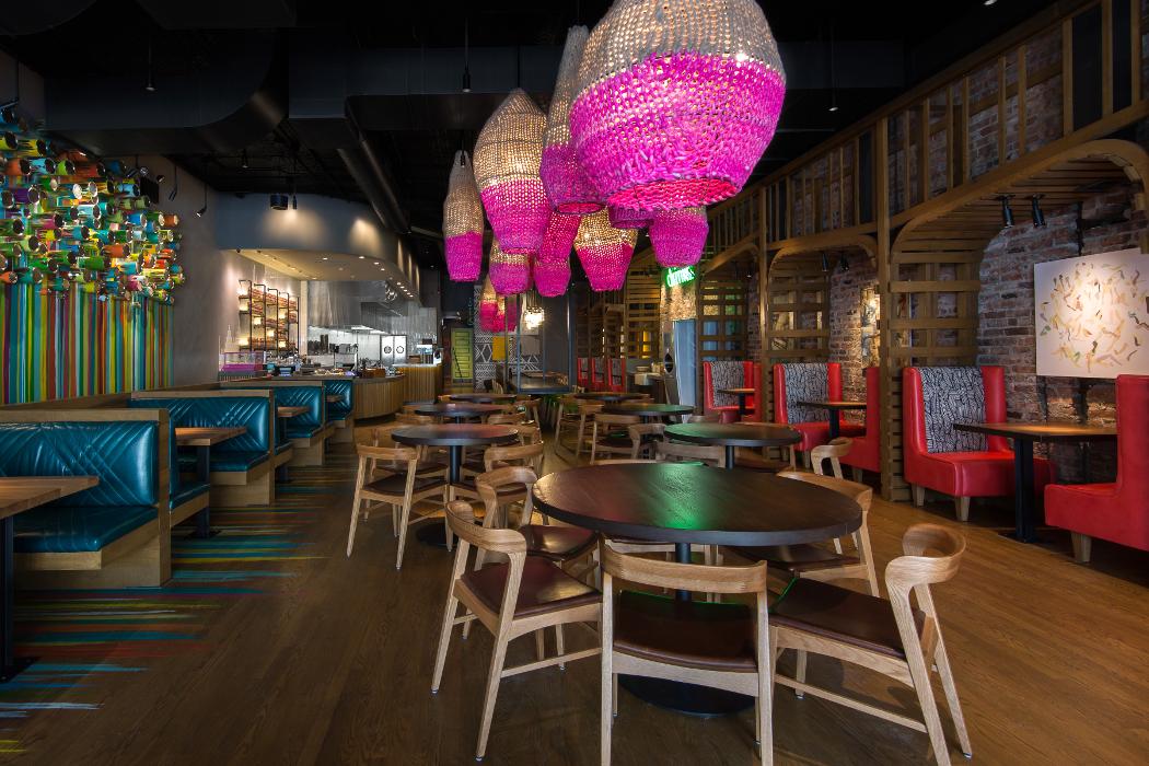 Nando's PERi-PERi Image