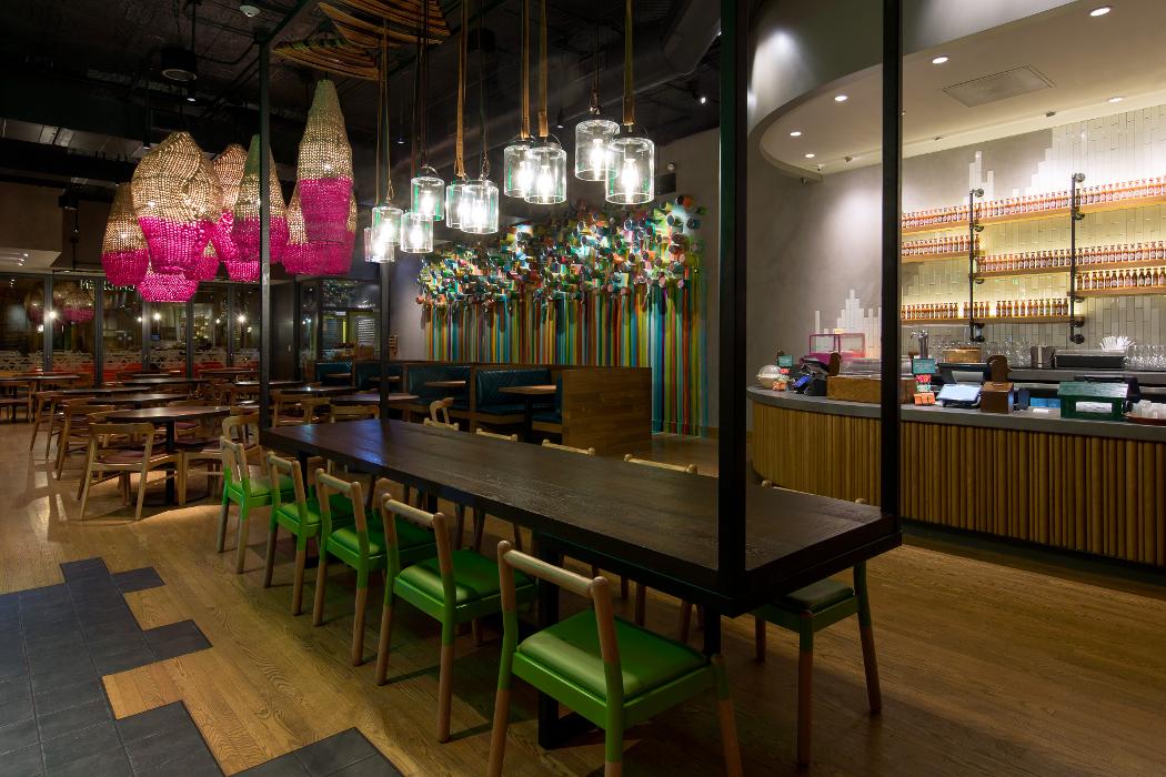 Nando's PERi-PERi Image